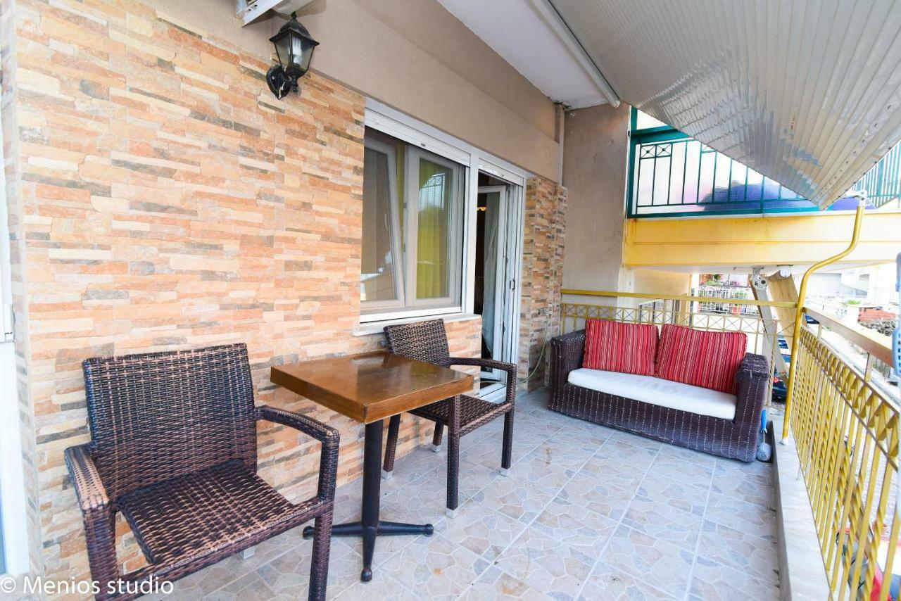 Menios Apartments And Studios Nea Kallikrateia Bagian luar foto