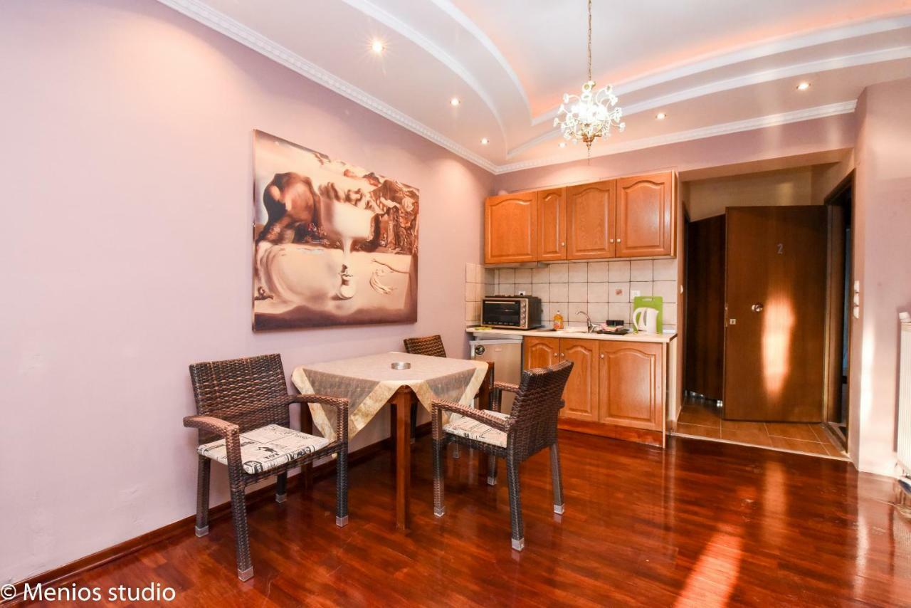 Menios Apartments And Studios Nea Kallikrateia Bagian luar foto